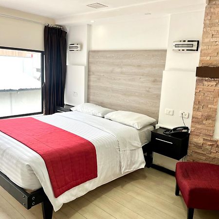 Hotel Imperial Ambato Exterior photo